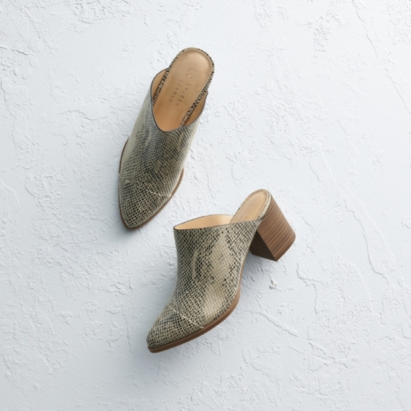 LC Lauren Conrad Shoes - Lauren Conrad Snake Print Animal Print Crocodile Embossed Pointed Toe Mule Heels